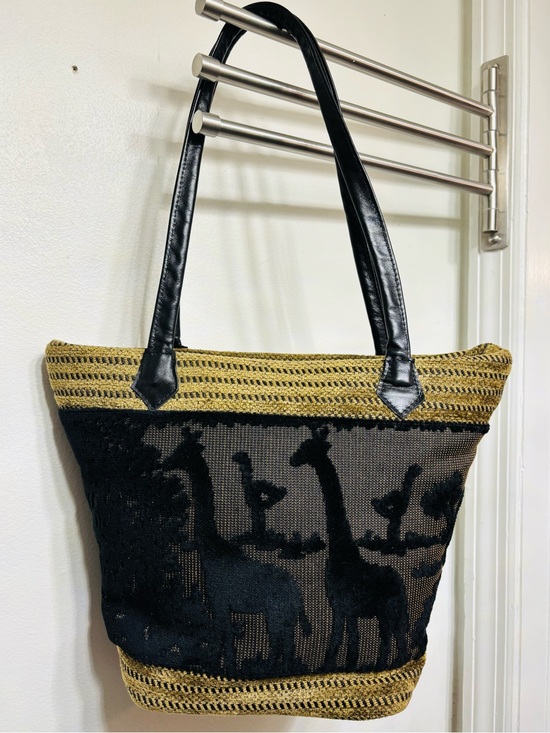 Handbags - Black & Gold Crochet Giraffe Tote Bag - Women